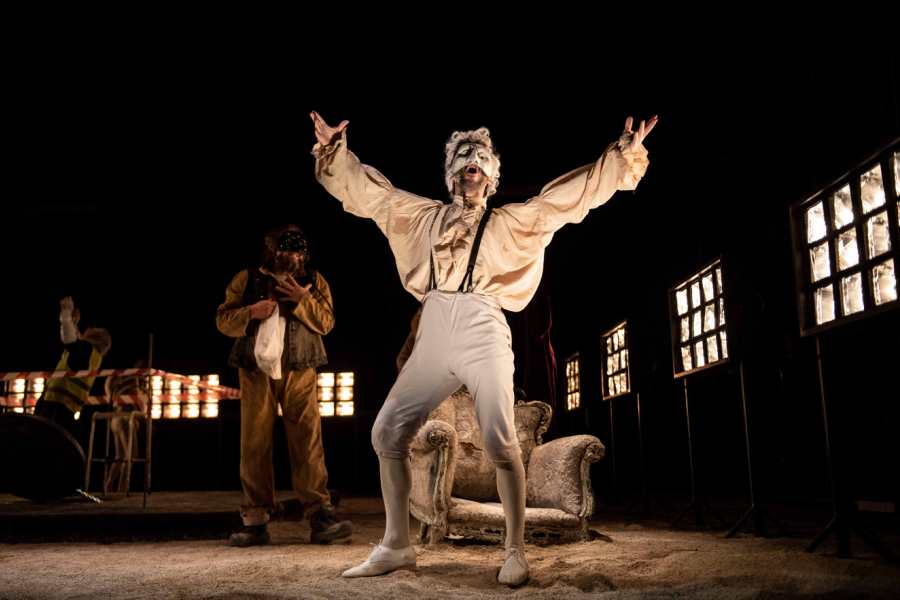 "E pecché? E pecché? E pecché - Pulcinella in purgatorio"